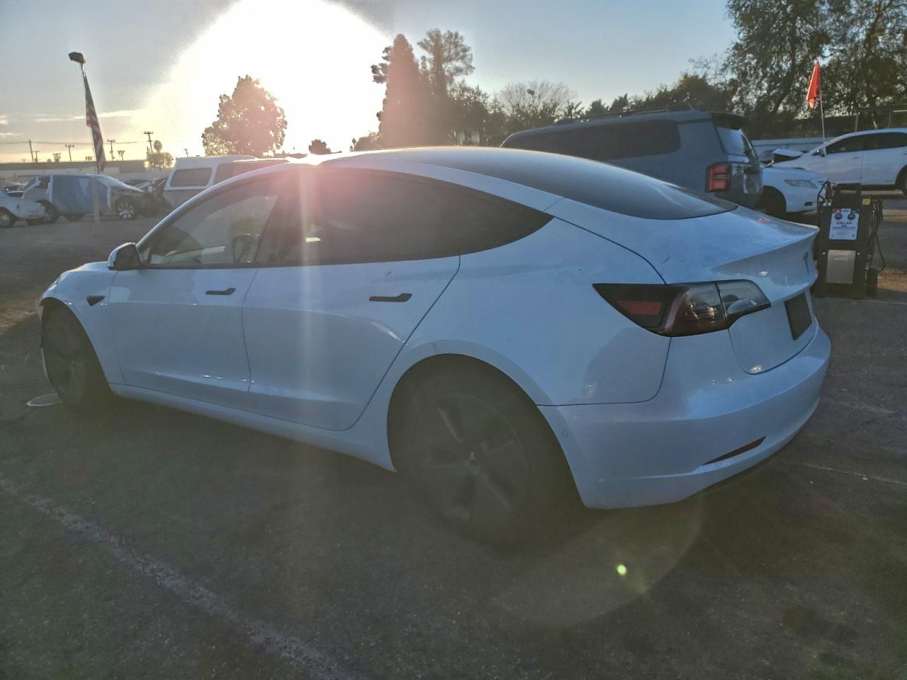 2021 TESLA MODEL 3 photo 2