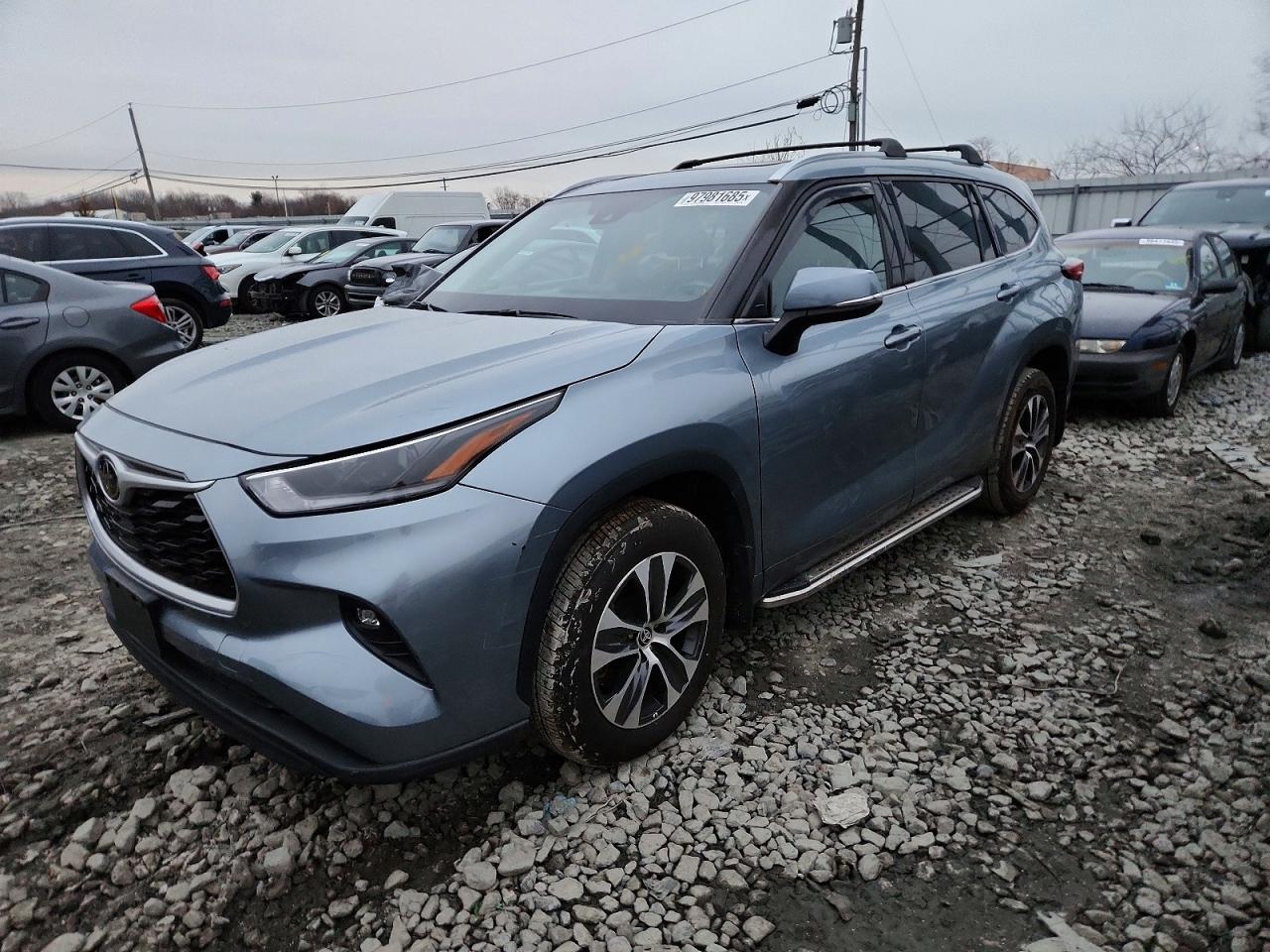 2021 TOYOTA HIGHLANDER