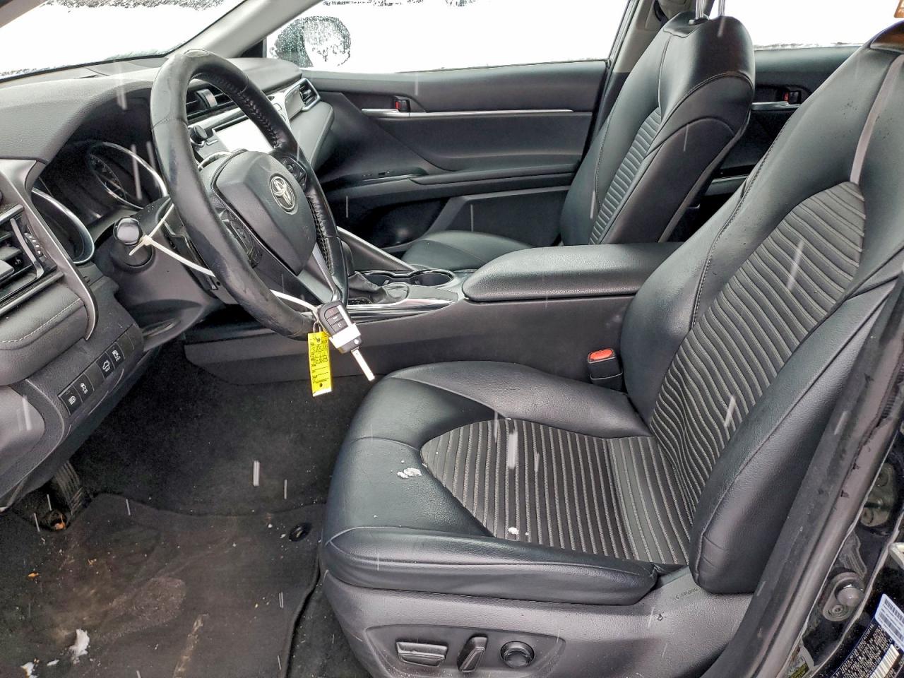 2020 TOYOTA CAMRY SE photo 7