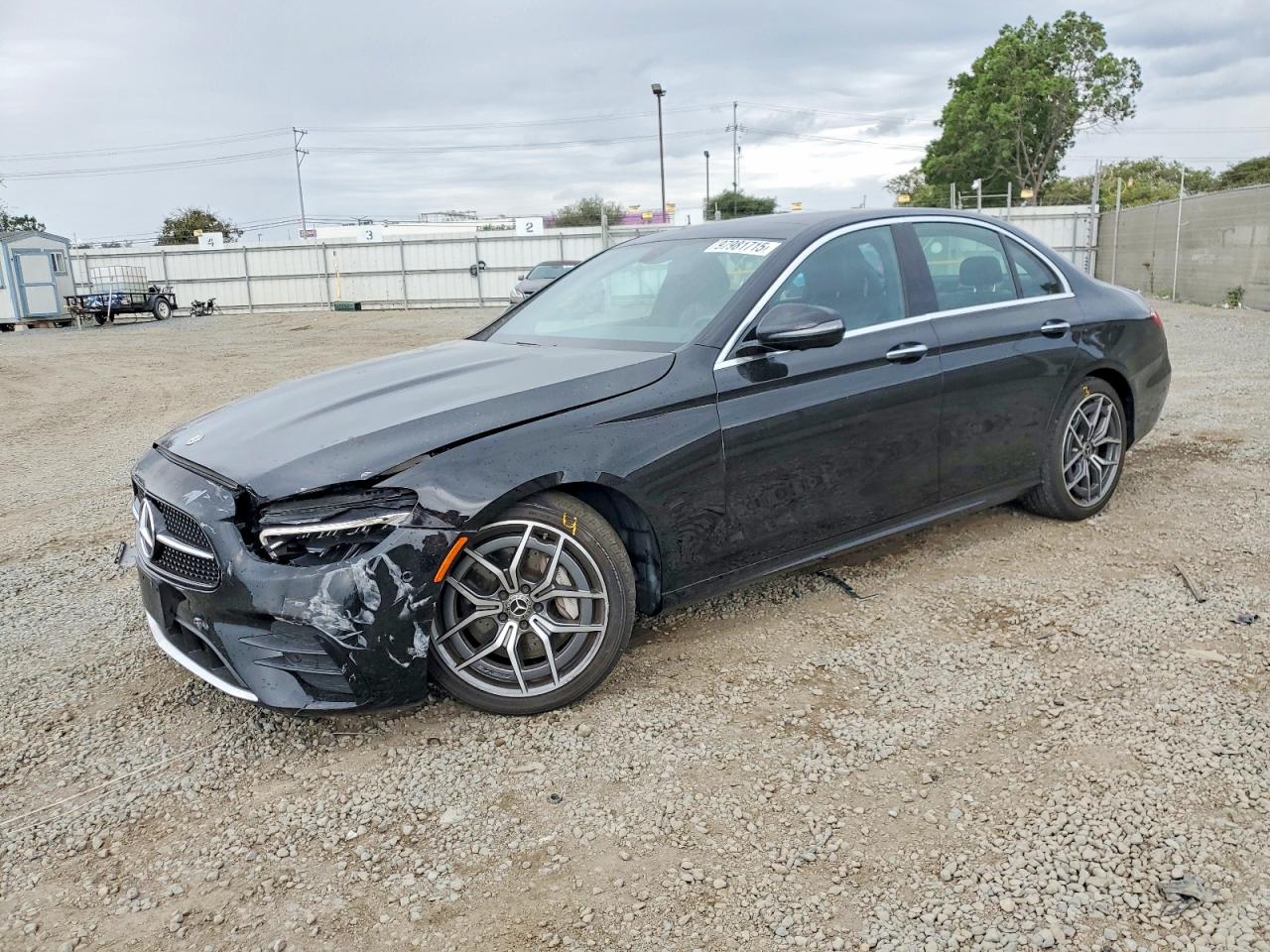 2021 MERCEDES-BENZ E