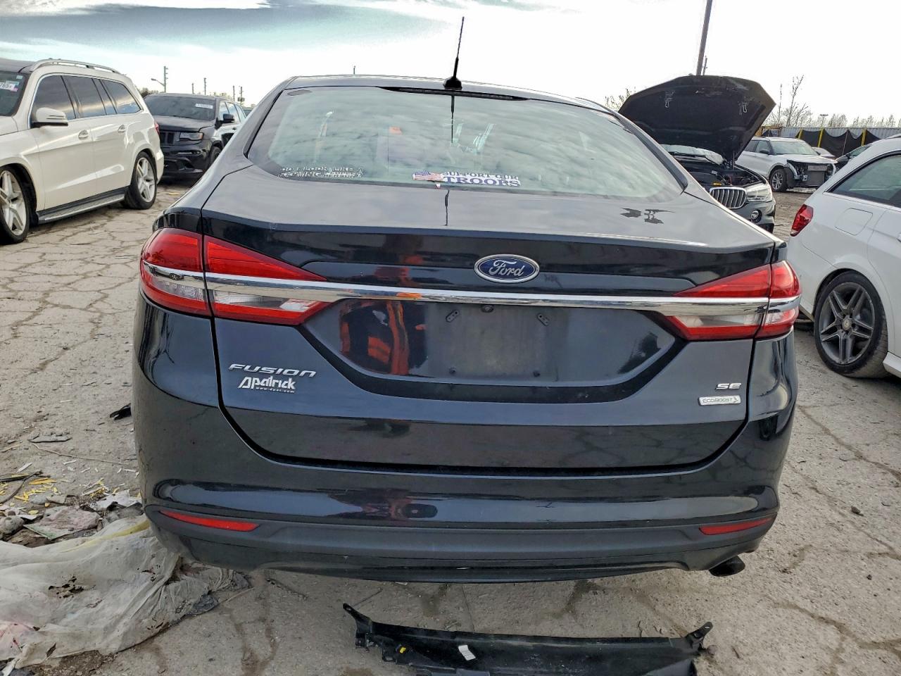 2017 FORD FUSION SE photo 6