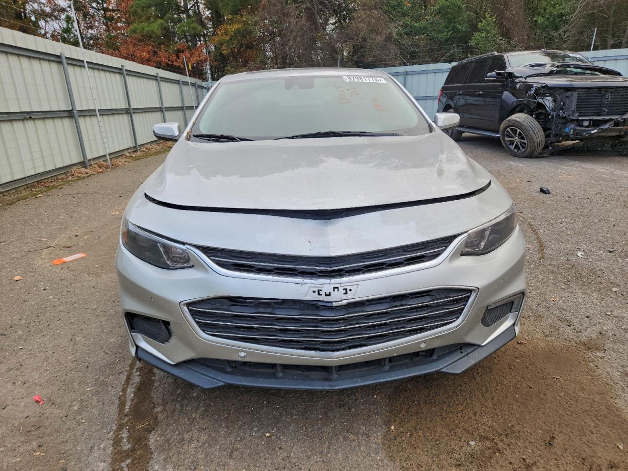 2017 CHEVROLET MALIBU LT photo 5