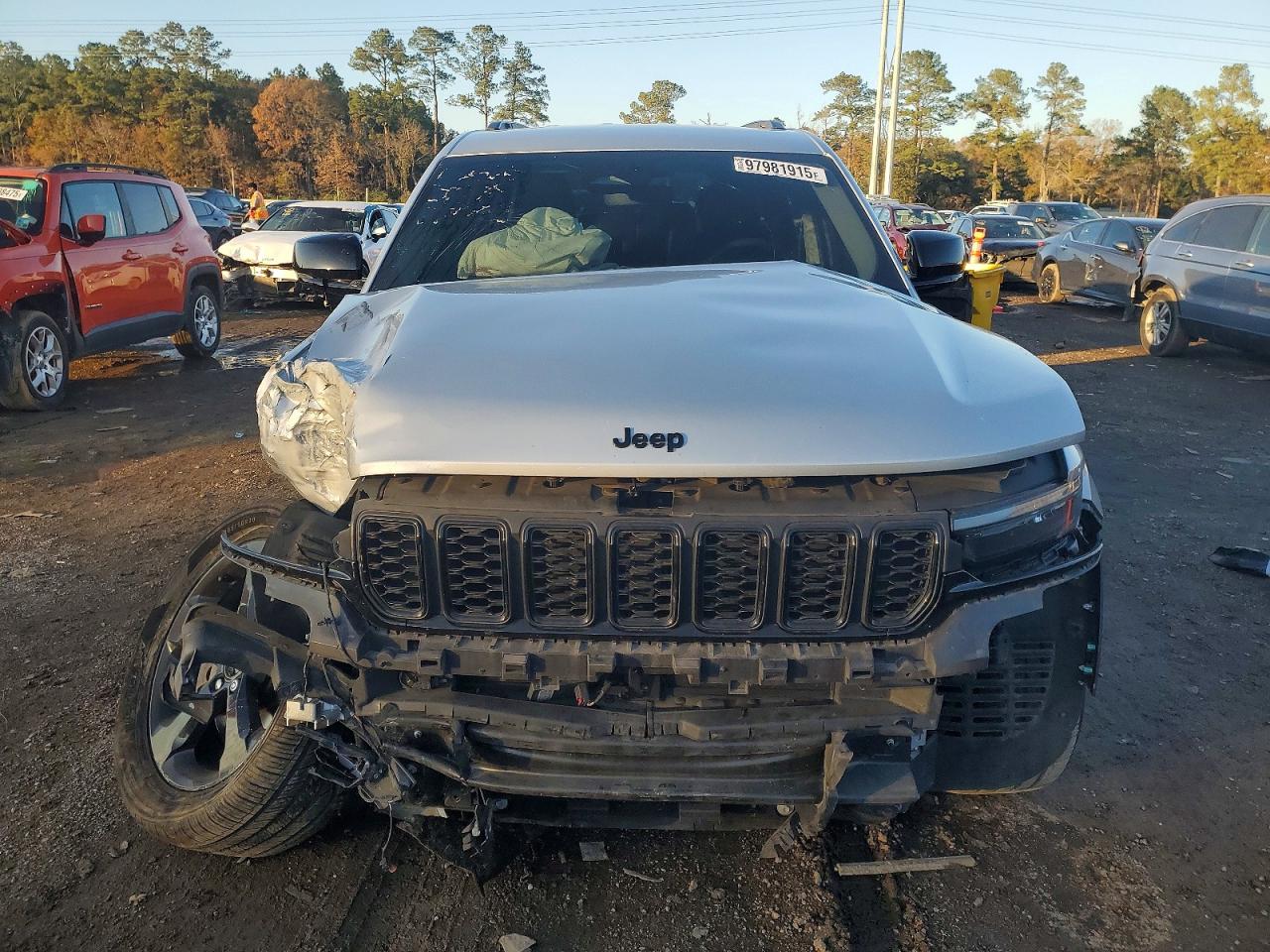 2023 JEEP GRAND CHEROKEE L LIMITED photo 5