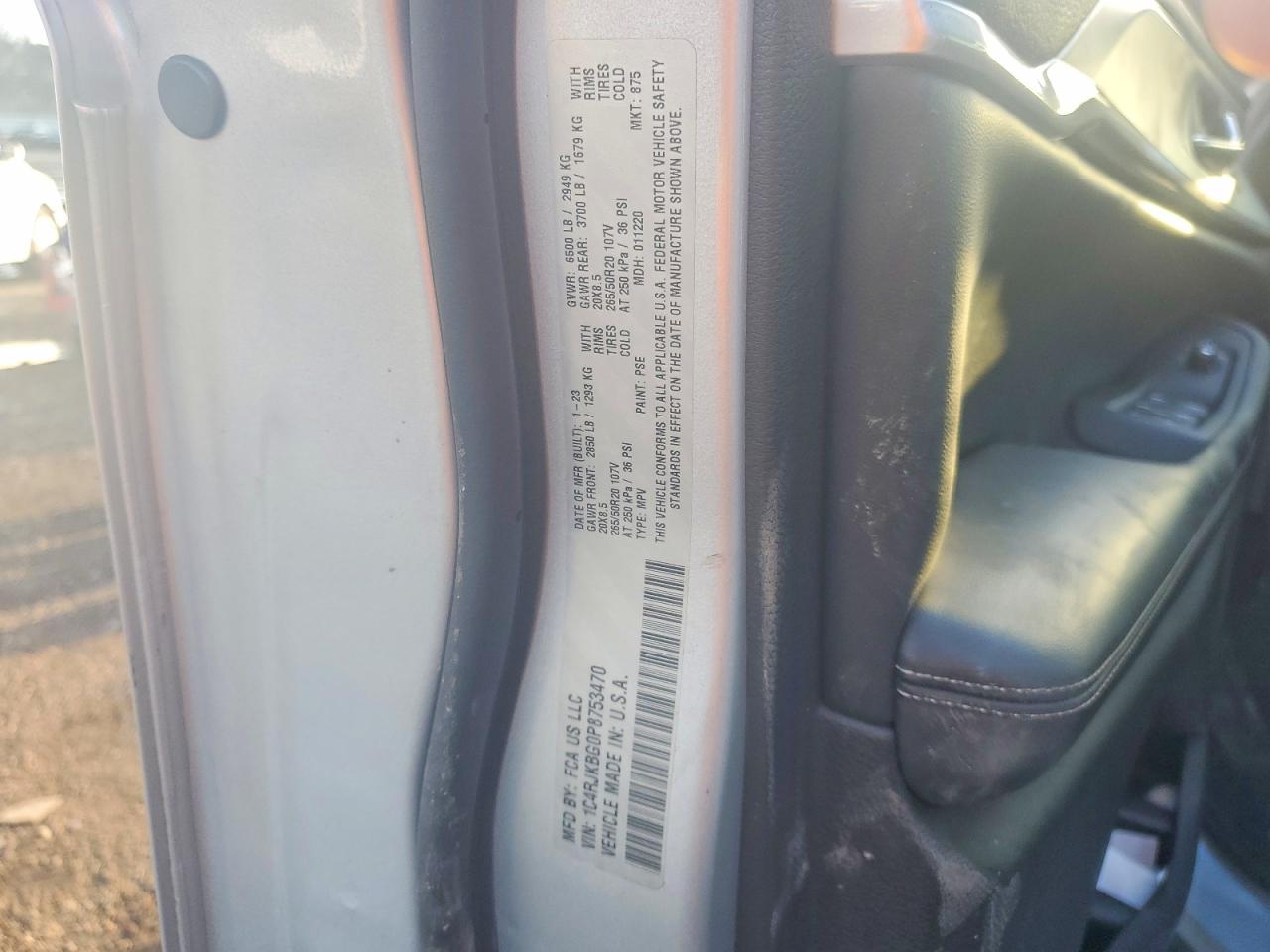 2023 JEEP GRAND CHEROKEE L LIMITED photo 13