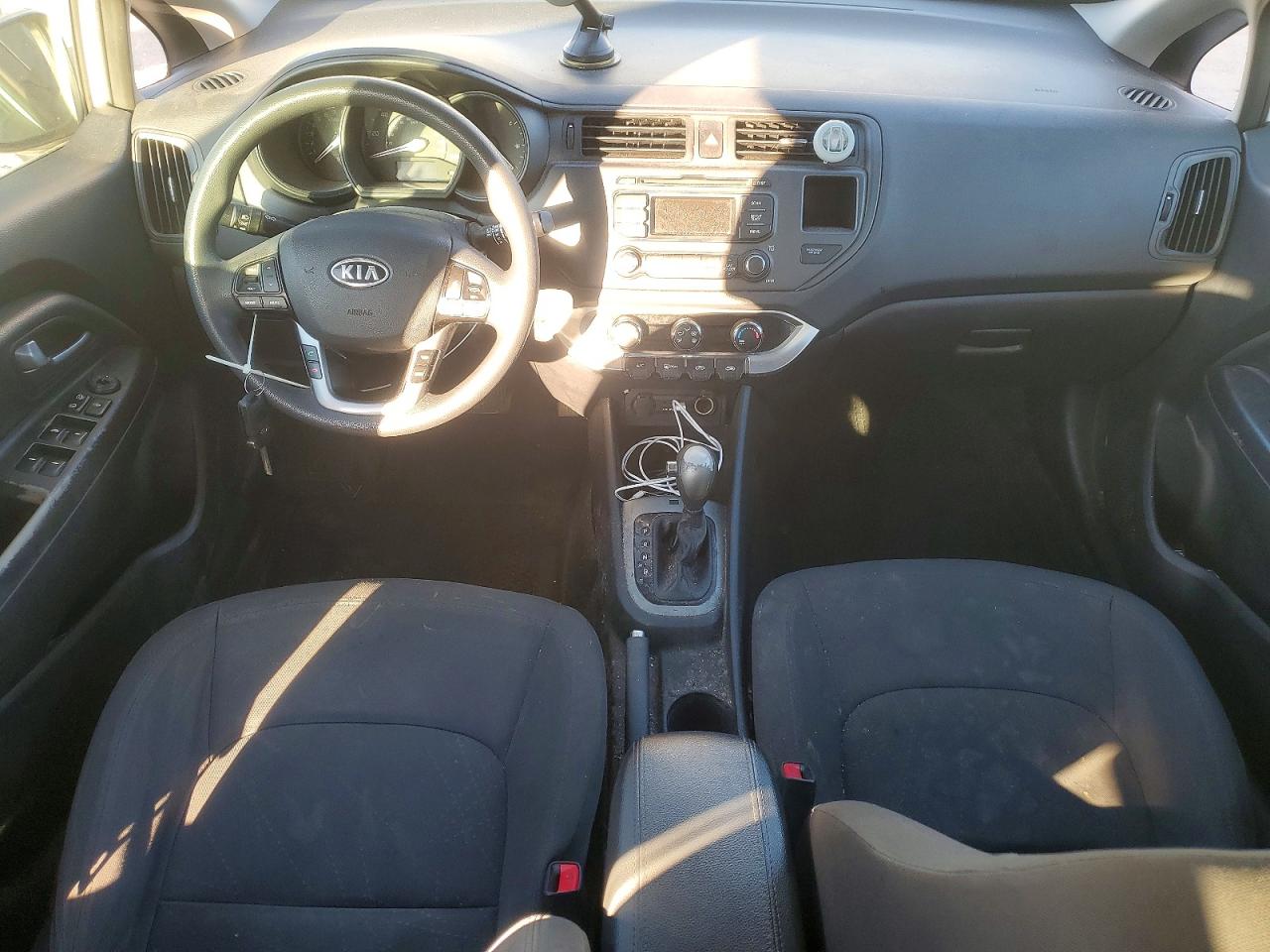 2012 KIA RIO EX photo 8