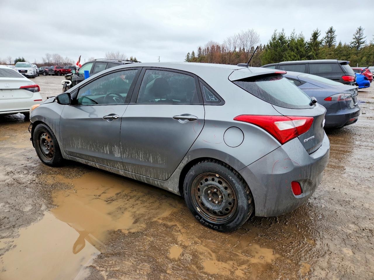 2016 HYUNDAI ELANTRA GT photo 2