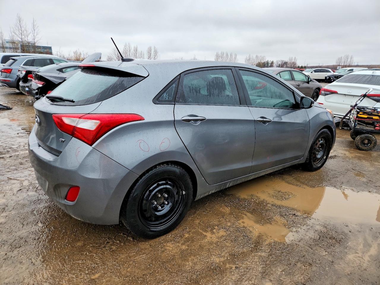 2016 HYUNDAI ELANTRA GT photo 3