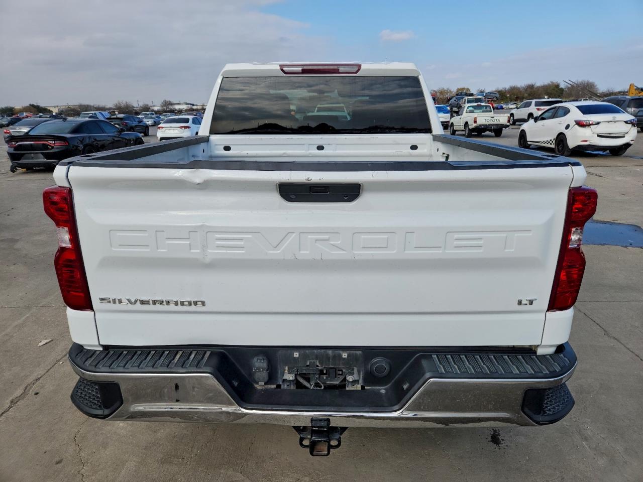 2019 CHEVROLET SILVERADO C1500 LT photo 6