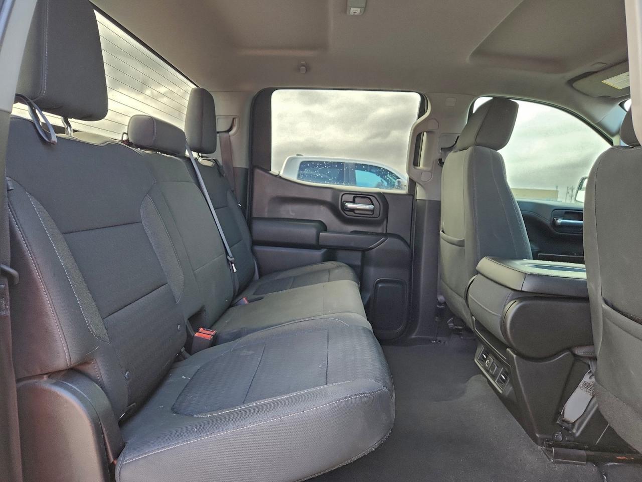 2019 CHEVROLET SILVERADO C1500 LT photo 10