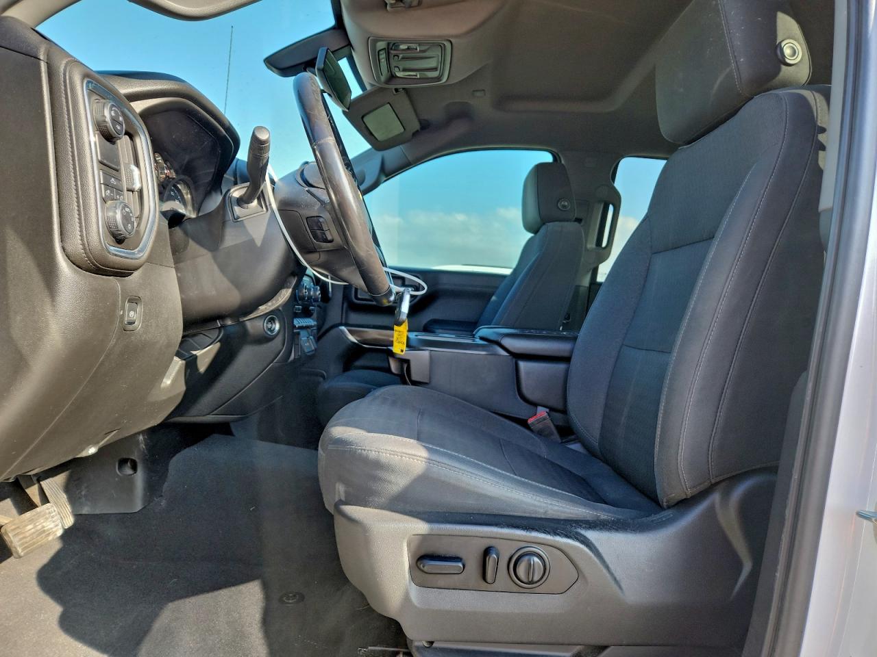 2019 CHEVROLET SILVERADO C1500 LT photo 7