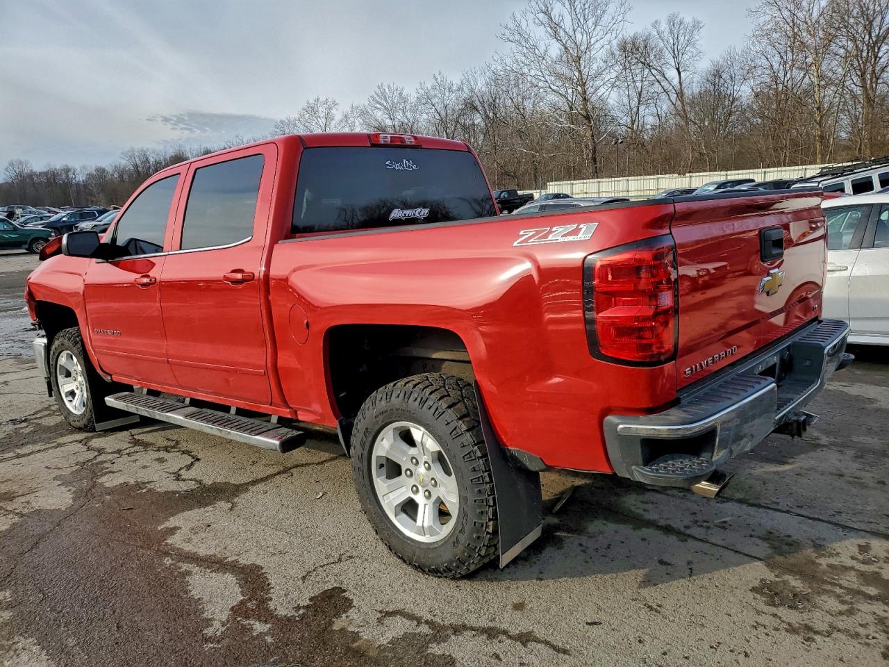 2015 CHEVROLET SILVERADO K1500 LT photo 2