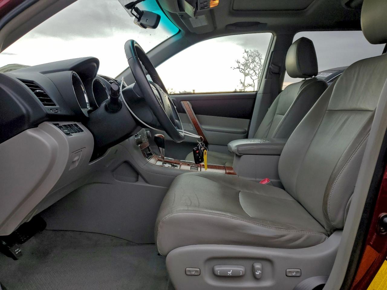 2008 TOYOTA HIGHLANDER LIMITED photo 7