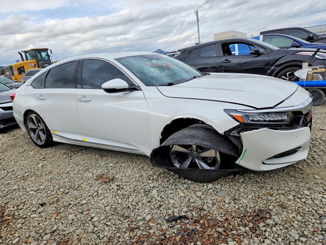 2020 HONDA ACCORD TOURING photo 4