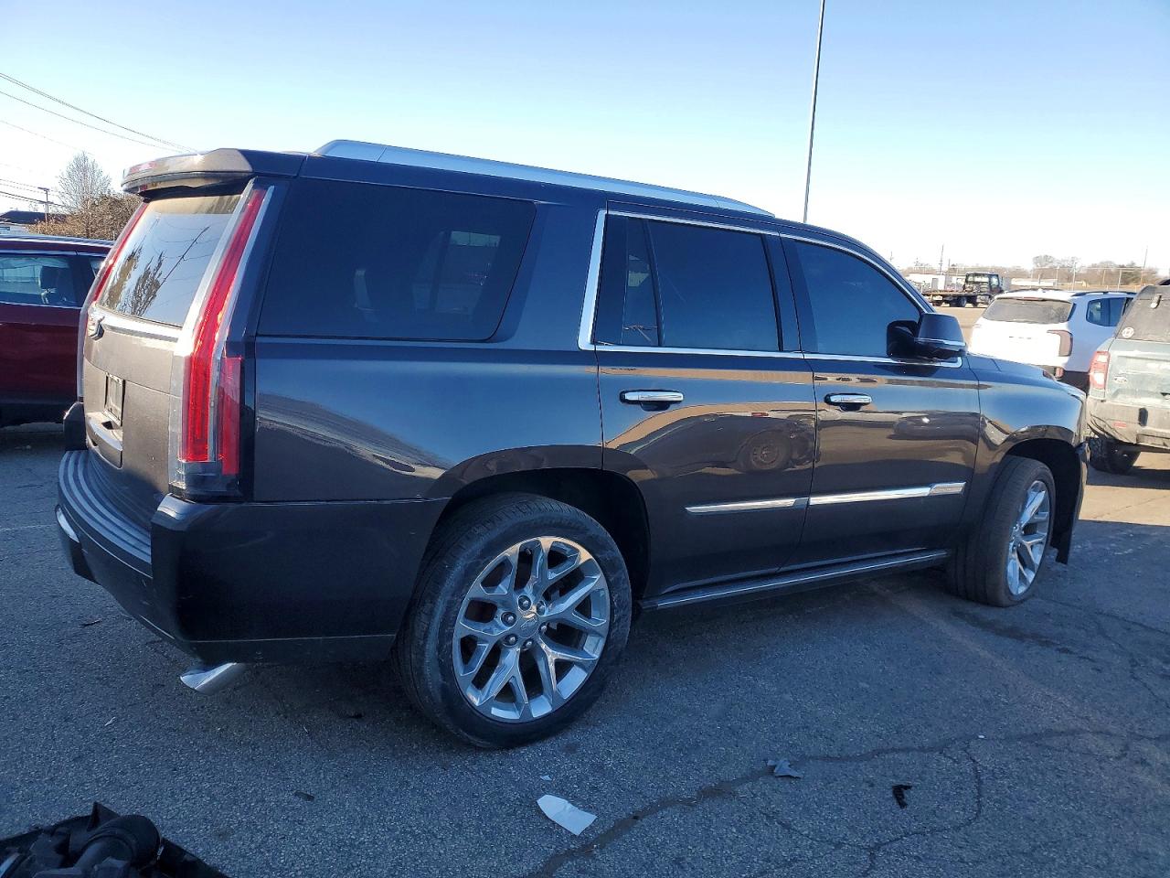 2016 CADILLAC ESCALADE PREMIUM photo 3