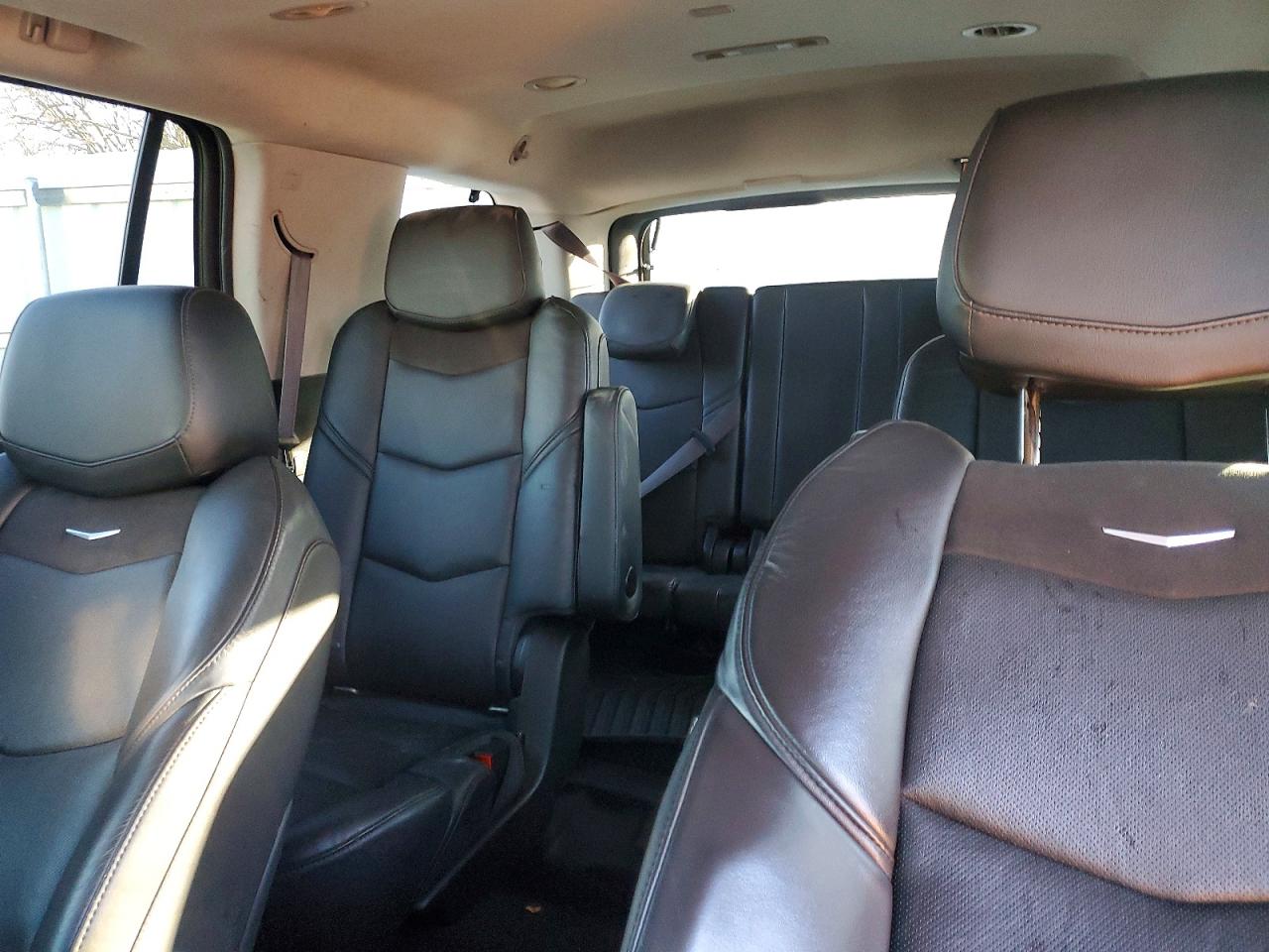 2016 CADILLAC ESCALADE PREMIUM photo 10