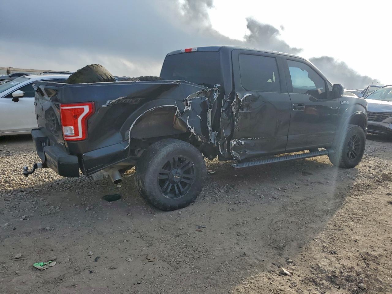 2015 FORD F150 SUPERCREW photo 3