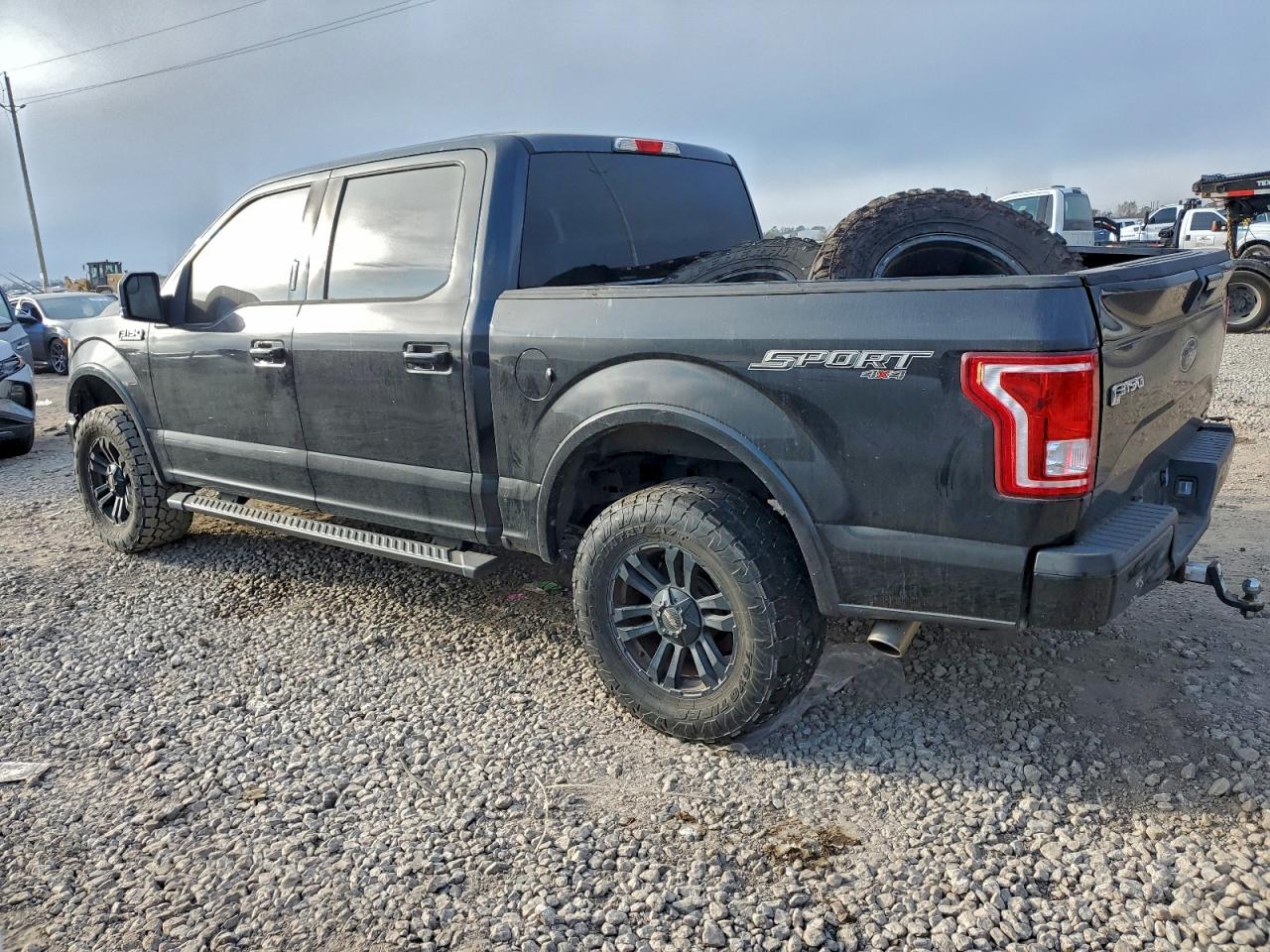 2015 FORD F150 SUPERCREW photo 2