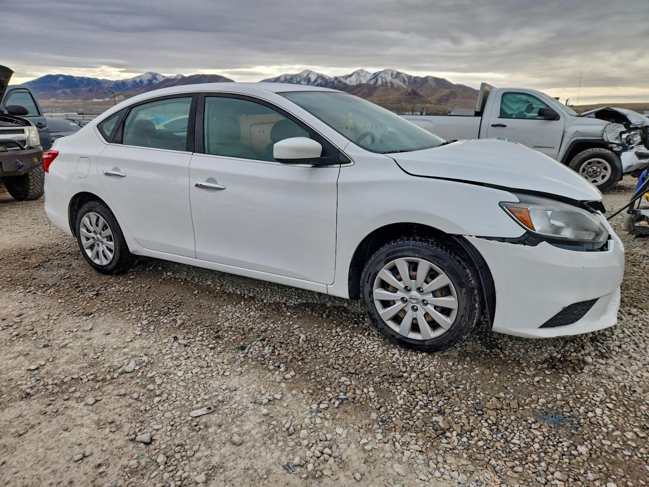 2017 NISSAN SENTRA S photo 4