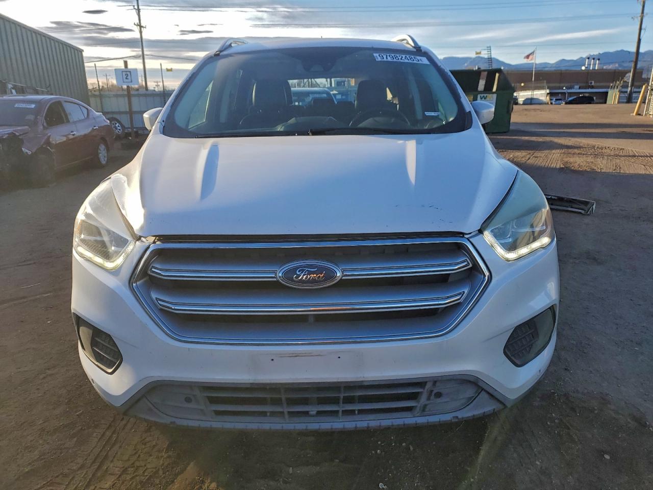 2017 FORD ESCAPE TITANIUM photo 5