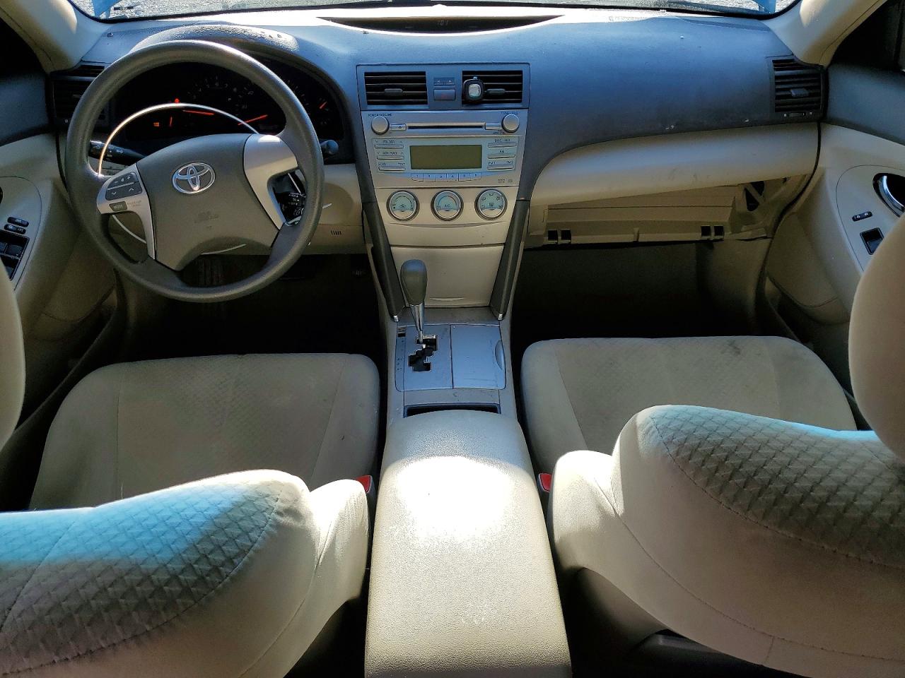2009 TOYOTA CAMRY BASE photo 8
