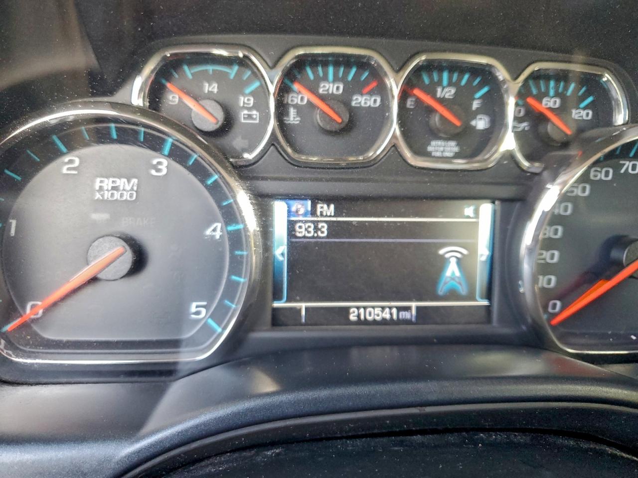 2017 CHEVROLET SILVERADO K3500 LTZ photo 9