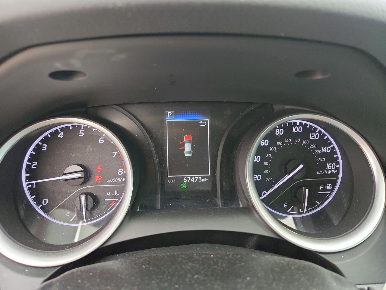 2022 TOYOTA CAMRY LE photo 9