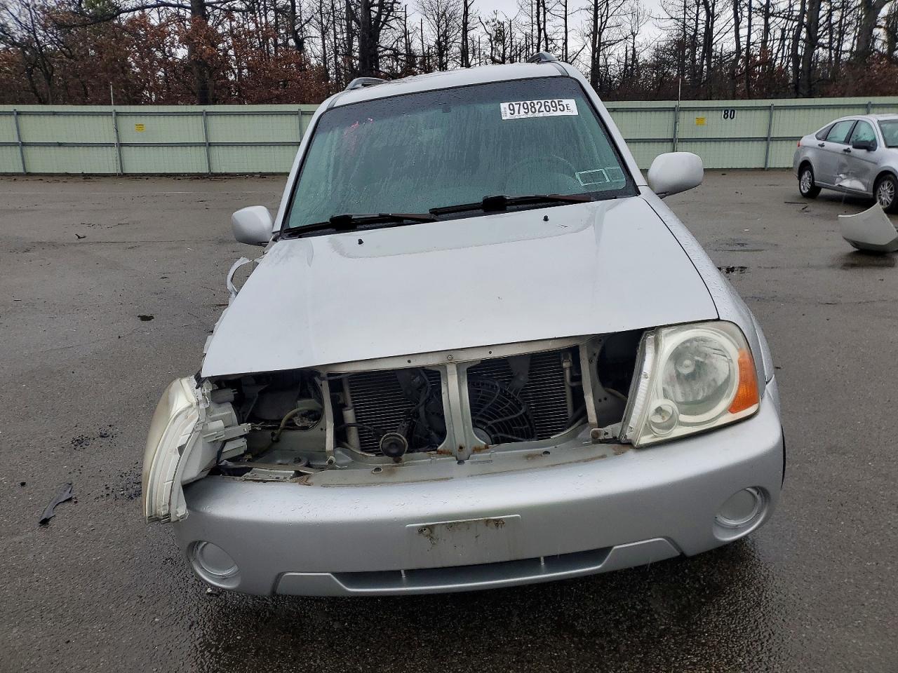 2005 SUZUKI XL7 EX photo 5