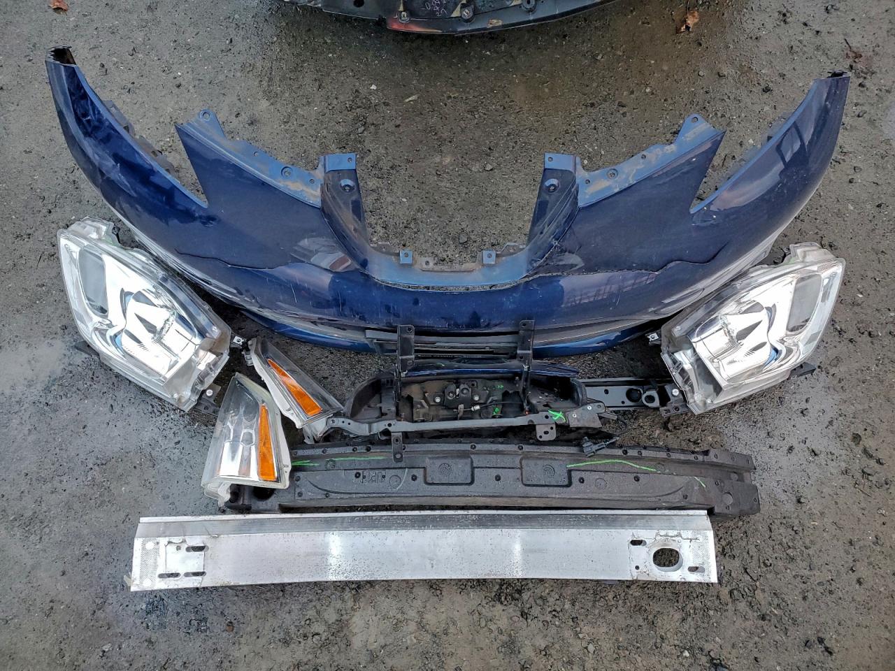 2016 NISSAN LEAF SV photo 13