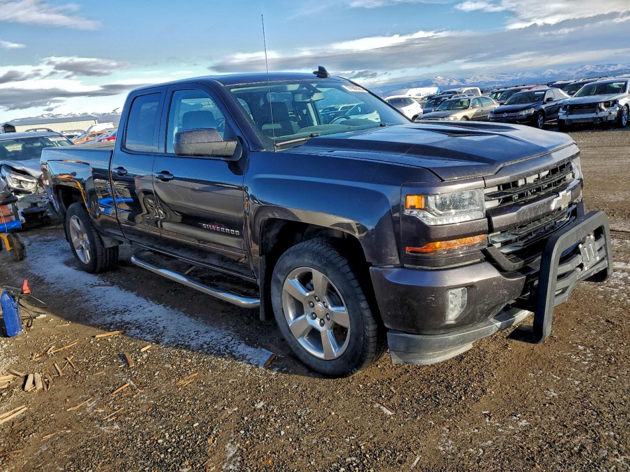 2016 CHEVROLET SILVERADO K1500 LT photo 4