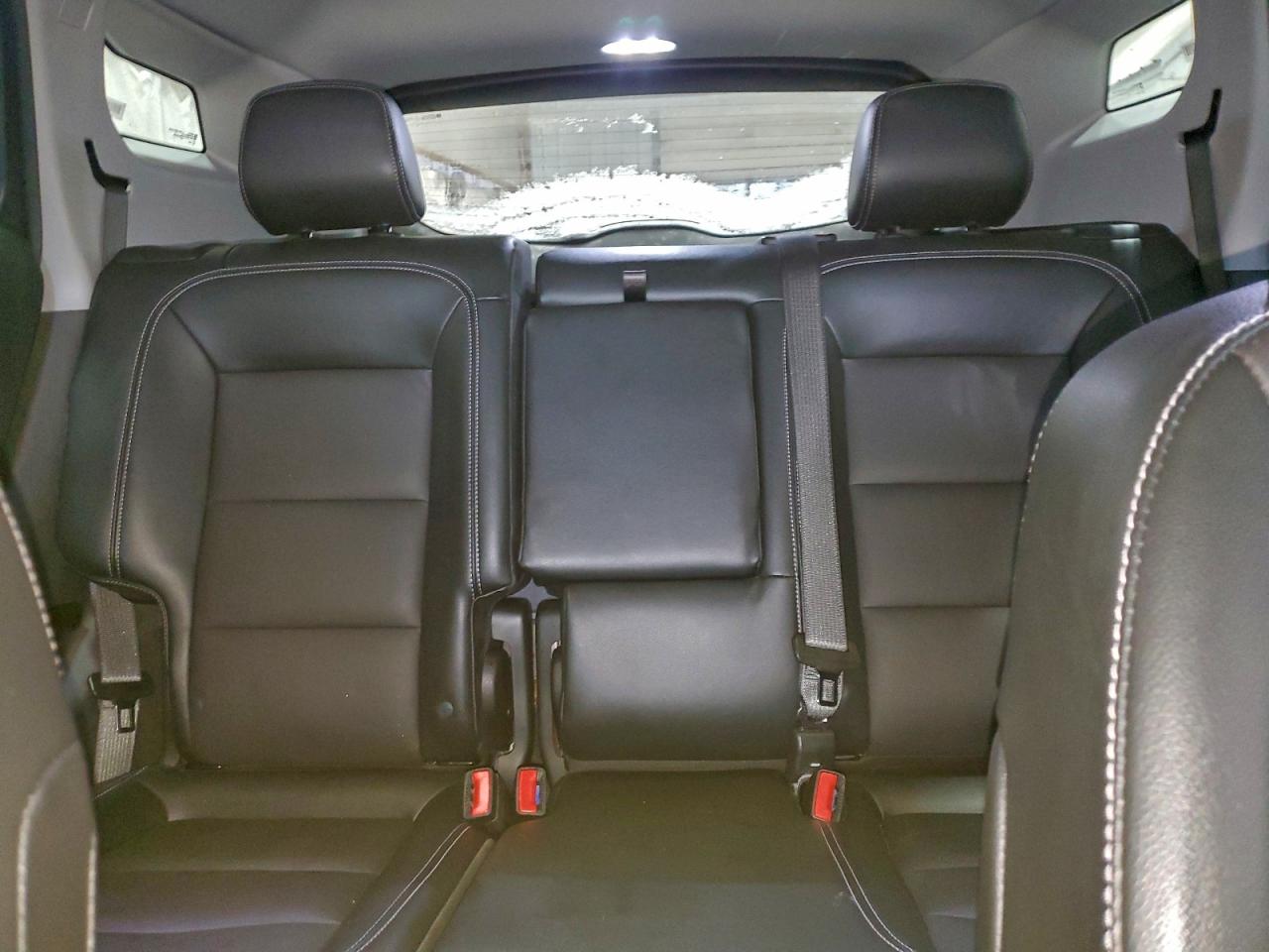 2024 GMC TERRAIN SLT photo 10