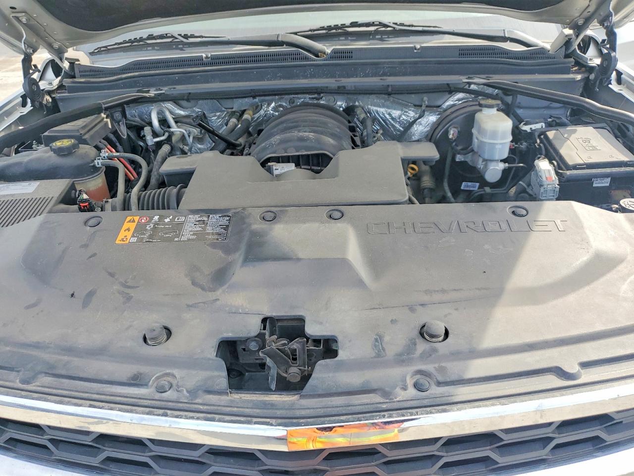 2018 CHEVROLET SUBURBAN C1500 LT photo 12