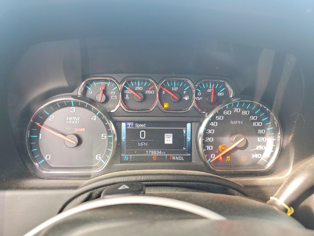 2018 CHEVROLET SUBURBAN C1500 LT photo 9