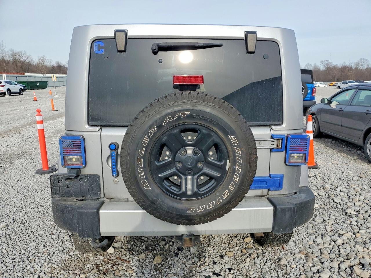 2015 JEEP WRANGLER UNLIMITED SAHARA photo 6