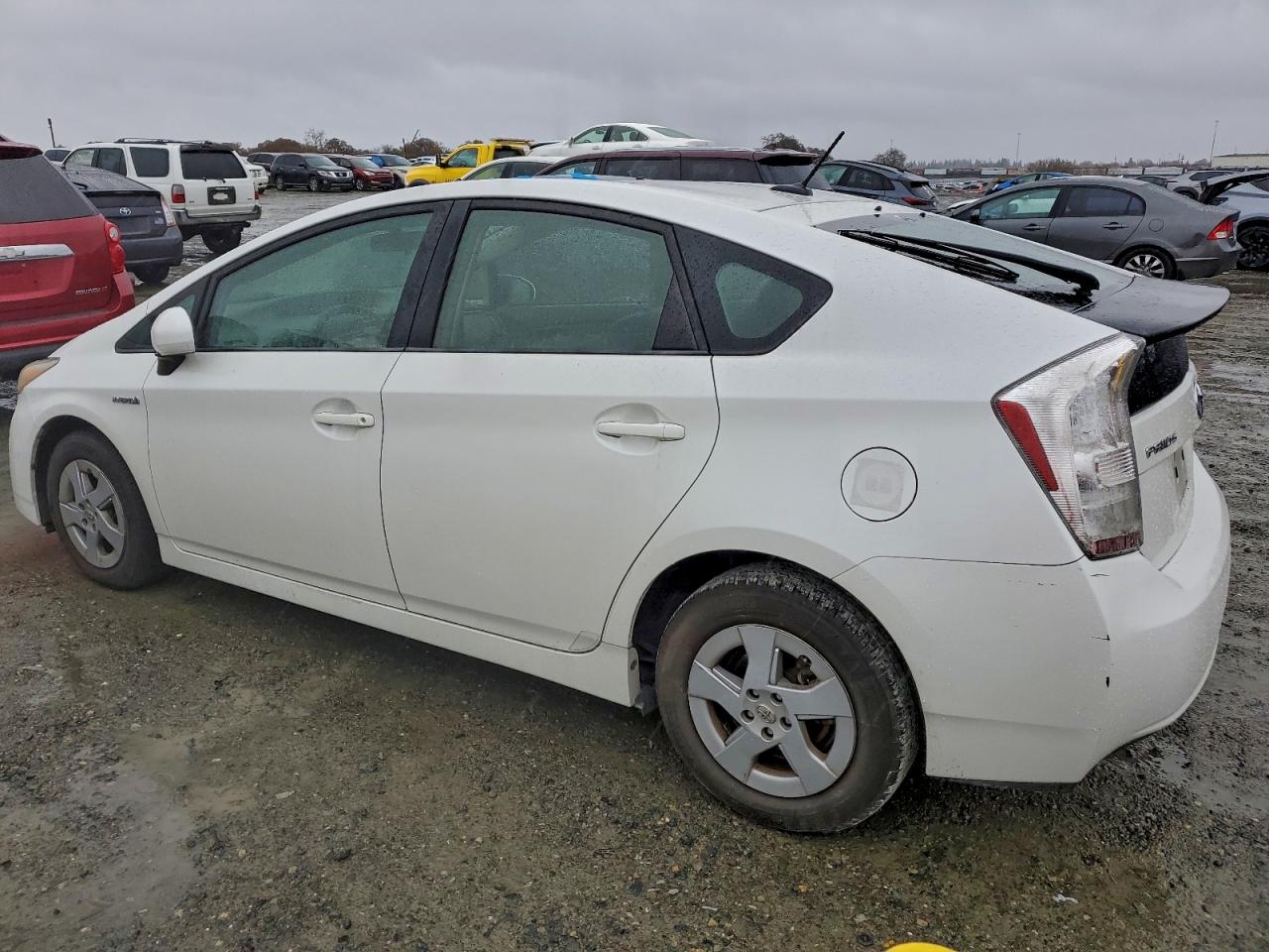2010 TOYOTA PRIUS photo 2