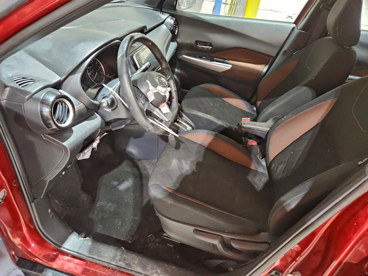 2020 NISSAN KICKS SR photo 7