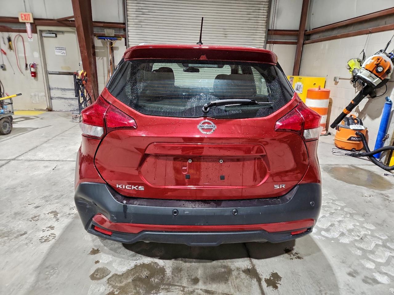 2020 NISSAN KICKS SR photo 6