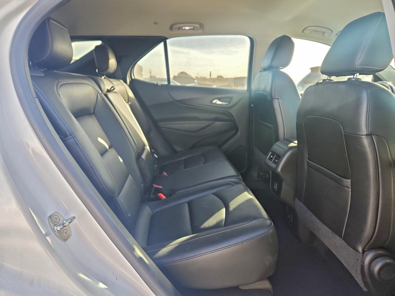 2019 CHEVROLET EQUINOX PREMIER photo 11