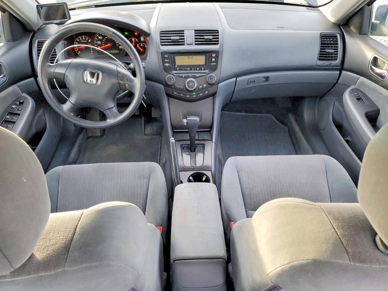 2003 HONDA ACCORD LX photo 7