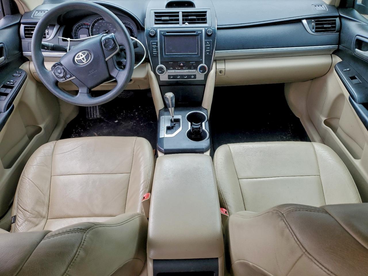 2012 TOYOTA CAMRY BASE photo 8