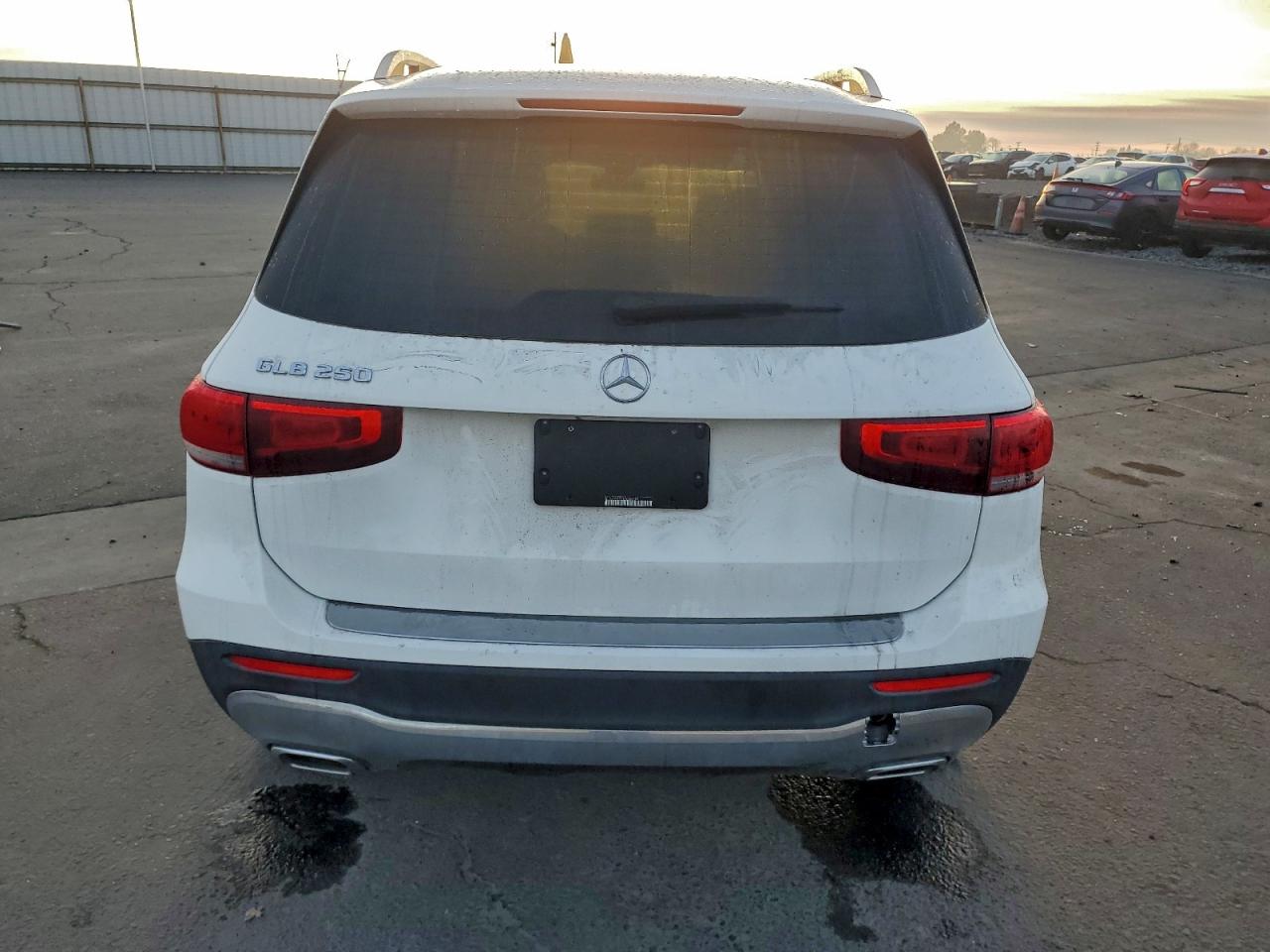 2020 MERCEDES-BENZ GLB 250 photo 6