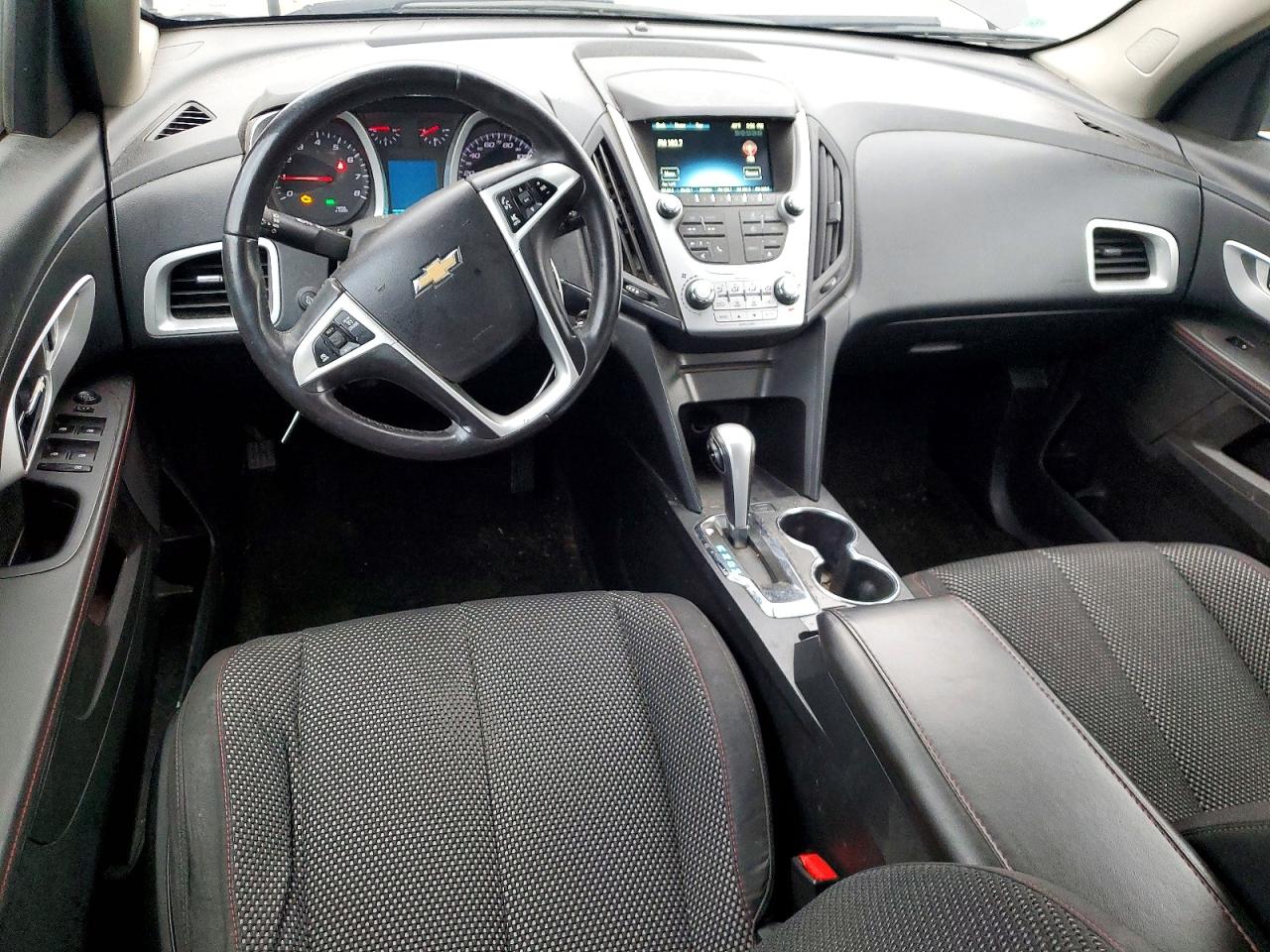 2015 CHEVROLET EQUINOX LT photo 8