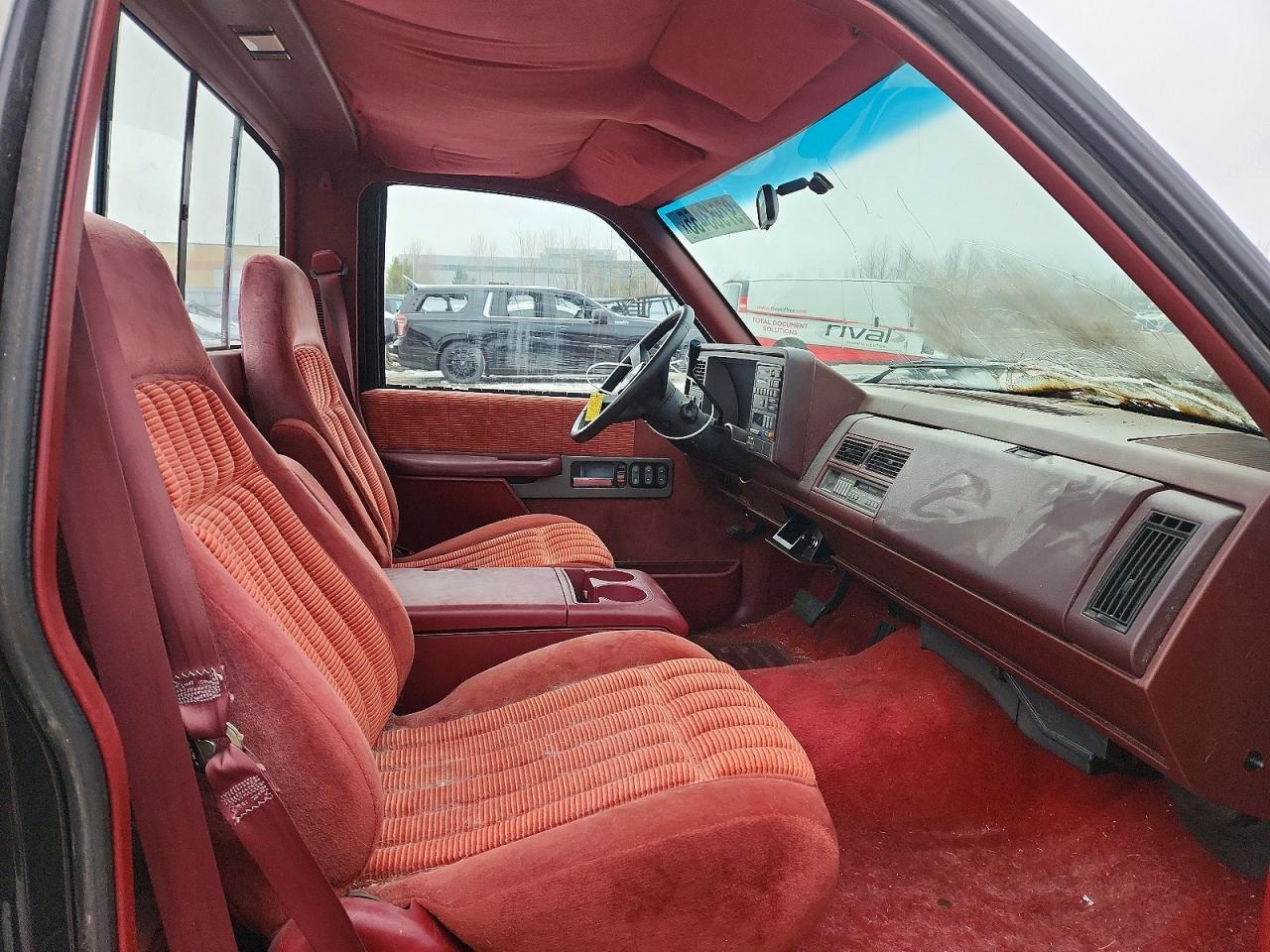 1992 CHEVROLET GMT-400 C1500 photo 10