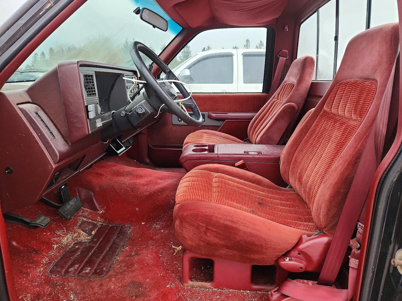1992 CHEVROLET GMT-400 C1500 photo 7