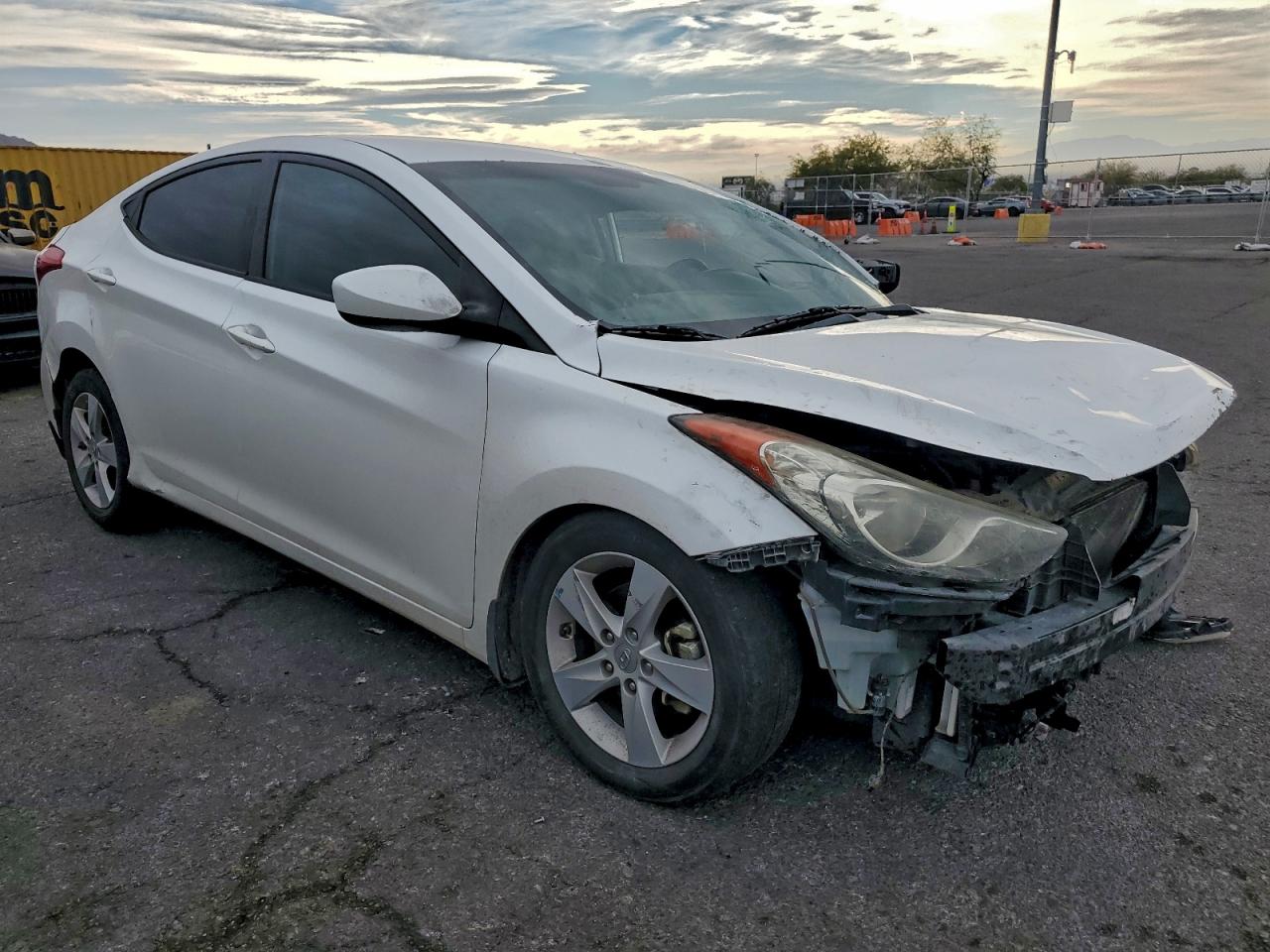 2013 HYUNDAI ELANTRA GLS photo 7
