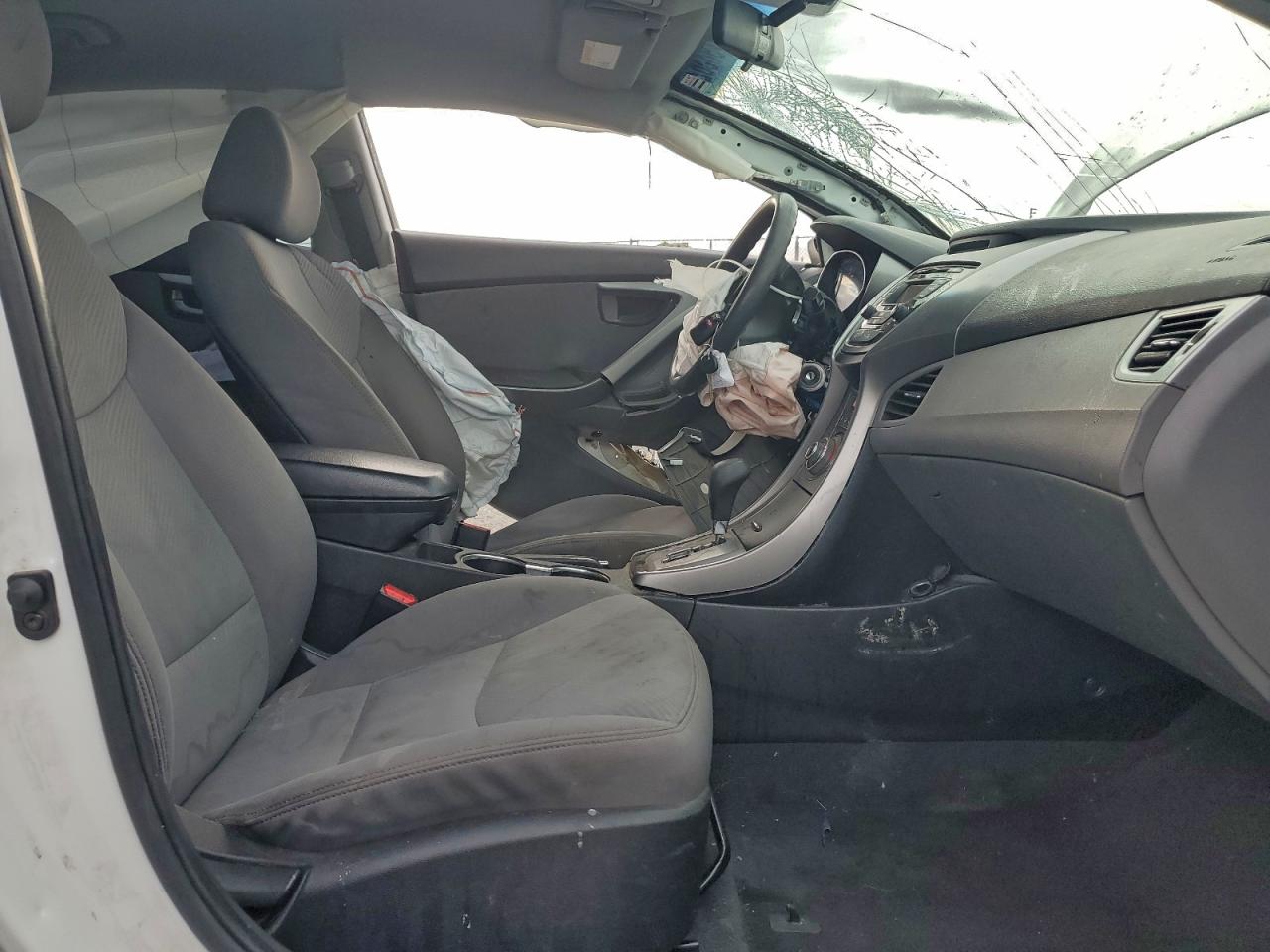 2013 HYUNDAI ELANTRA GLS photo 13