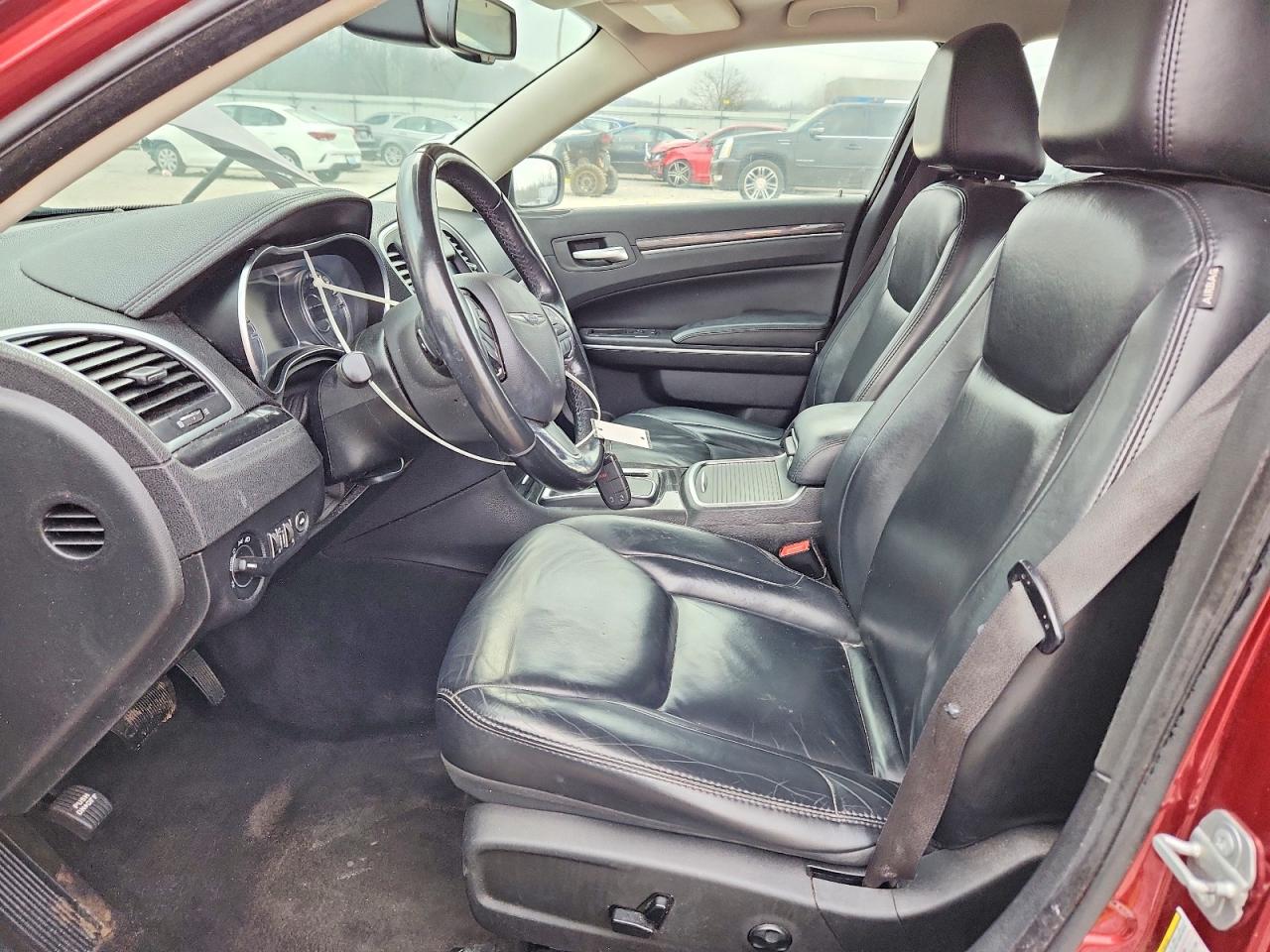 2016 CHRYSLER 300 LIMITED photo 7