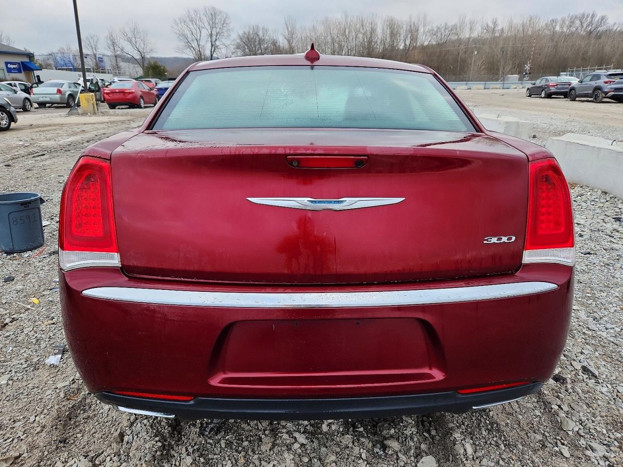 2016 CHRYSLER 300 LIMITED photo 6
