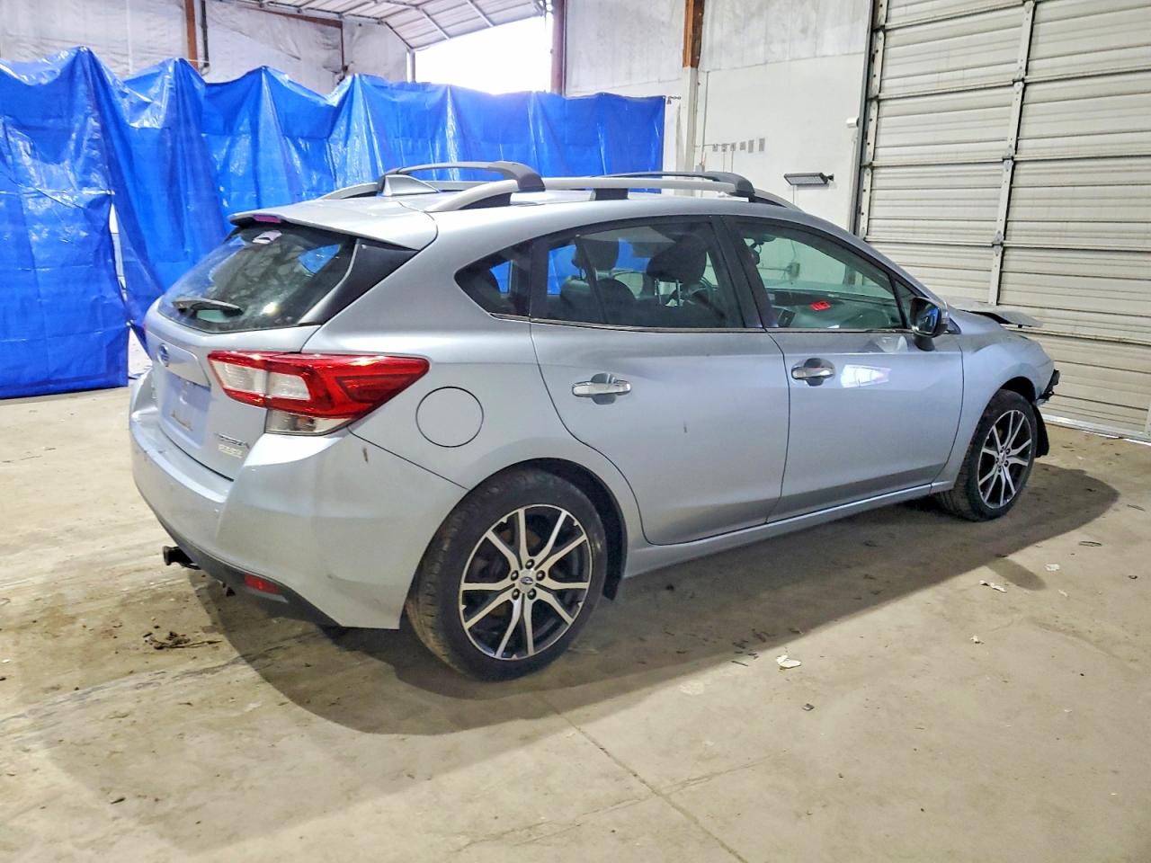 2017 SUBARU IMPREZA LIMITED photo 3