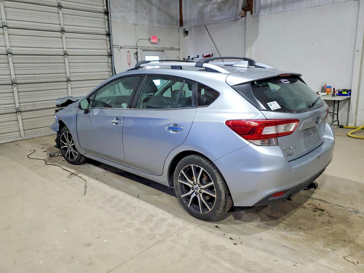 2017 SUBARU IMPREZA LIMITED photo 2