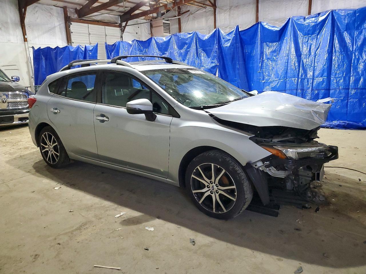 2017 SUBARU IMPREZA LIMITED photo 4
